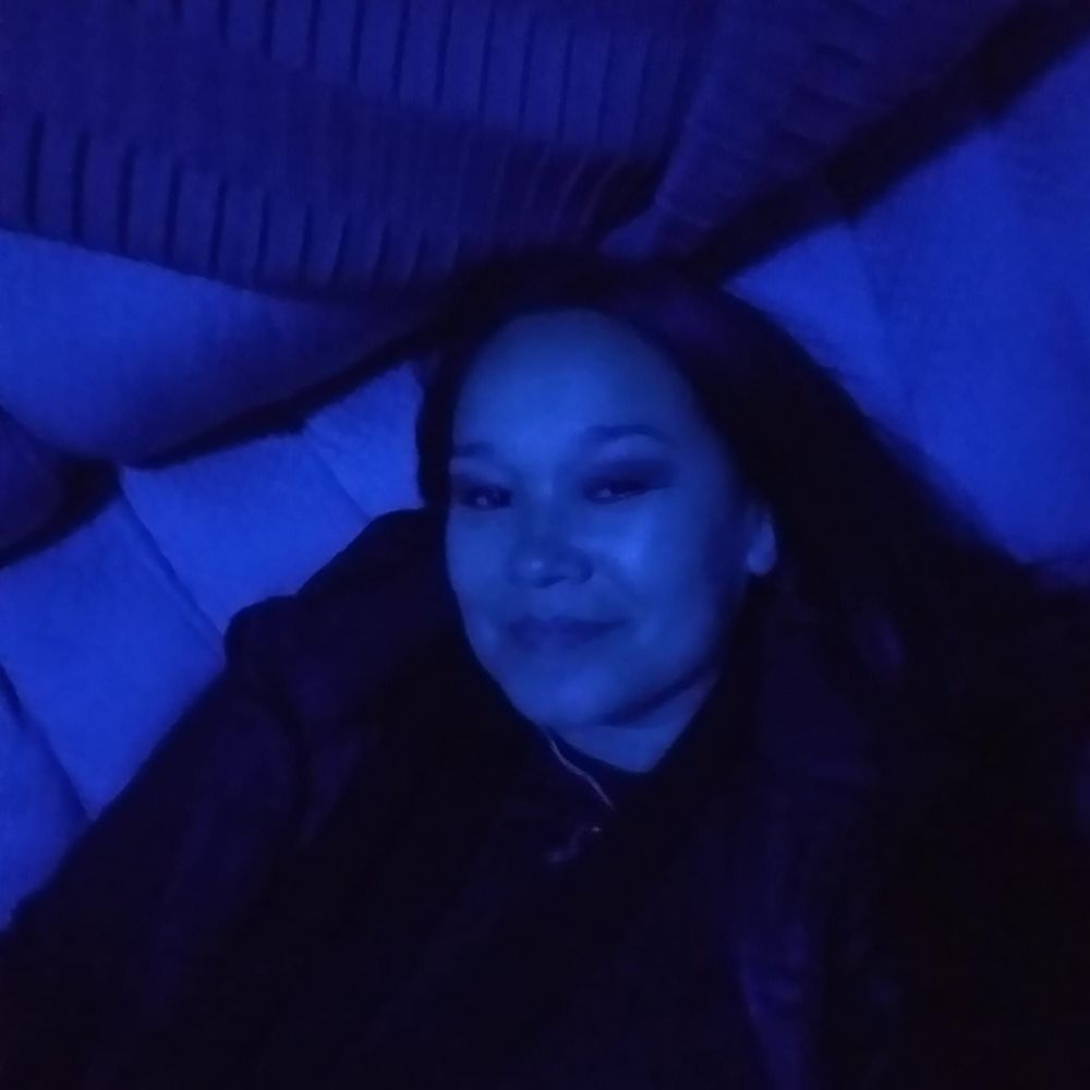 Meet your Posher, Max